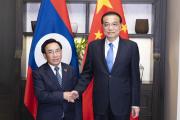 李克强会见老挝总理潘坎