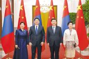 习近平同蒙古国总统呼日勒苏赫举行会谈