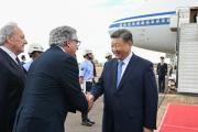 习近平抵达巴西利亚开始对巴西进行国事访问