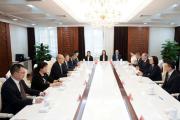 张军会见澳门终审法院院长宋敏莉