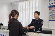 政务服务“一窗通办” 群众烦恼“一站解决”