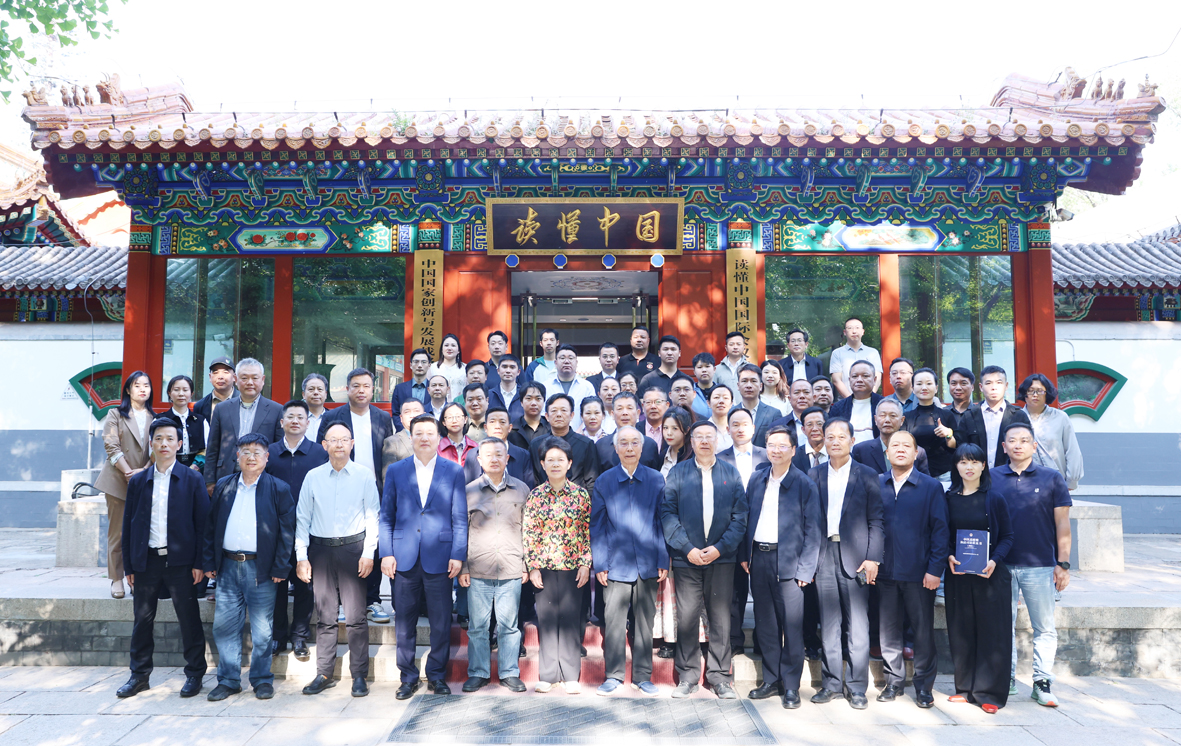 大合照.jpg