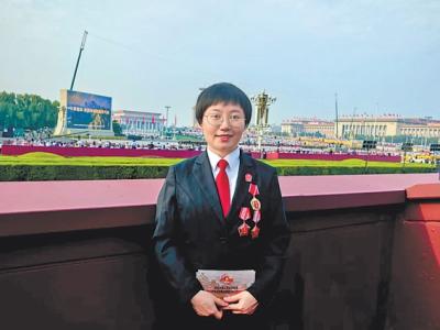 传承伟大抗战精神时刻接受人民检阅  政法系统干警受邀参加天安门阅兵观礼