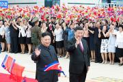 习近平就朝鲜国庆77周年向朝鲜最高领导人金正恩致贺电