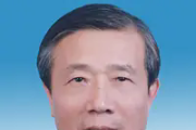 原海南省农村信用社联合社党委书记利光秘被开除党籍