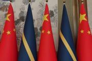 习近平致电祝贺阿迪昂当选连任瑙鲁总统