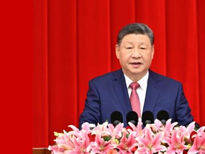 习近平：发挥优势 坚持稳进 推动未来产业发展新突破