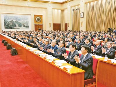 以更高标准、更实举措推进全面从严治党 