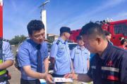 国门前的“法律翻译官”