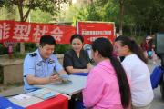不挂横幅不念稿！这个法治小院兵地党员干部都来“取经”，老乡娃娃都爱去