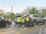 风雨中的“警察蓝”——安康公安多举措守护群众生命财产安全
