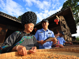 当非遗遇上反诈，景区唱起了双语山歌